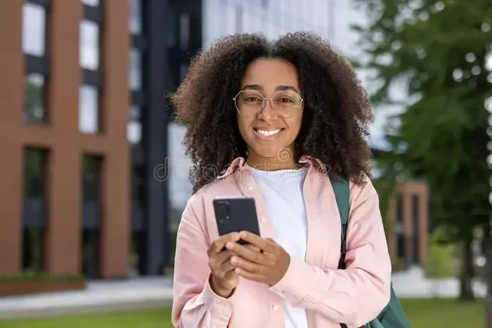 Advantages Of Cell Phones For Students And Why They Matter