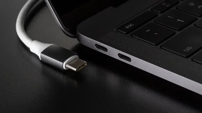 Are Usb Plugs Being Phased Out Or Are They Here To Stay